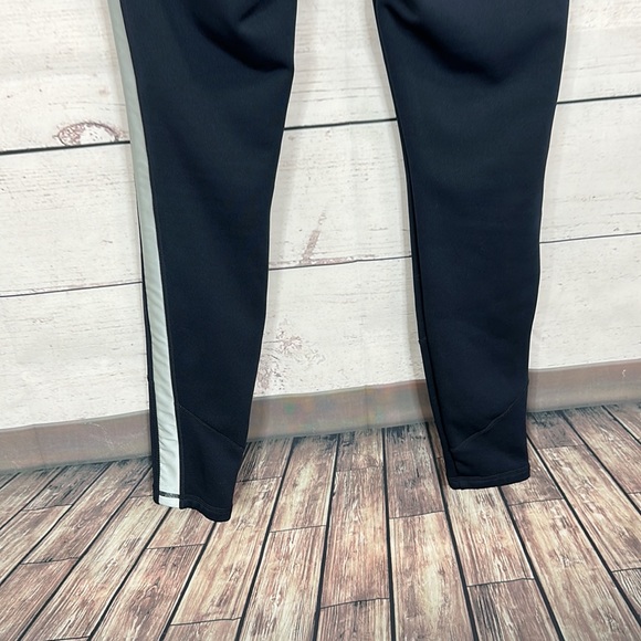 Athleta Street To Summit Pants Size Medium Navy Zip Pockets Thick Fleece Warm - Picture 6 of 14